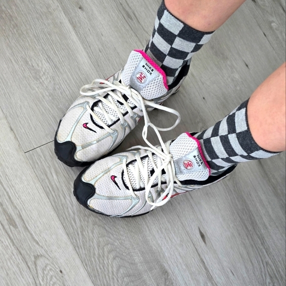Nike | Y2K Shox white pink futuristic sporty Blockcore sneakers | WMS 9.5 - Picture 1 of 14
